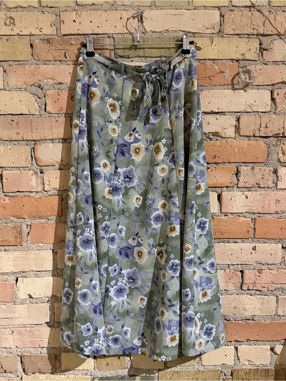 vintage floral midi skirt